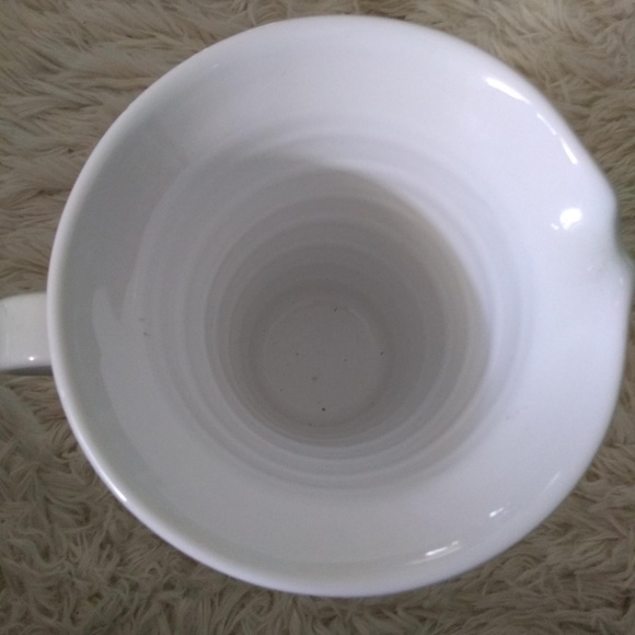 Deruta Italy Tiriduzzi Handmade Tall White Pitcher - Picture 3 of 6